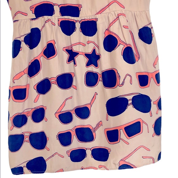 In God We Trust 100% Silk Sleeveless Sunglasses Shift Dress - Picture 3 of 6